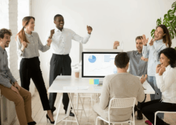 Positive Work Environment: 6 Simple Ways