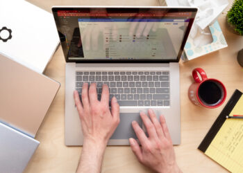 AI Transcribes Meetings: Unlock Maximum Team Output