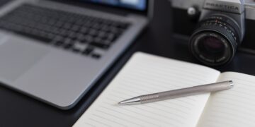 Writing Smarter: AI Tools for Modern Productivity